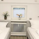 -zimmer-appartement Ueber 2 Etagen In In Ruhiger Lage Lejlighed