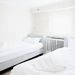 -zimmer-appartement Ueber 2 Etagen In In Ruhiger Lage * Wenningstedt-Braderup