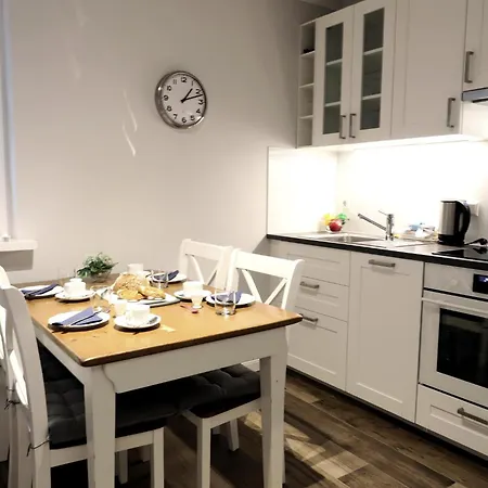 -zimmer-appartement Ueber 2 Etagen In In Ruhiger Lage * Wenningstedt-Braderup