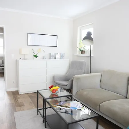 -zimmer-appartement Ueber 2 Etagen In In Ruhiger Lage * Wenningstedt-Braderup