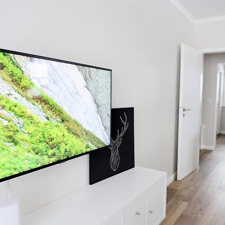 -zimmer-appartement Ueber 2 Etagen In In Ruhiger Lage Lejlighed Wenningstedt-Braderup